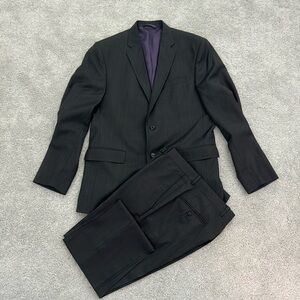Men’s dark gray suit!